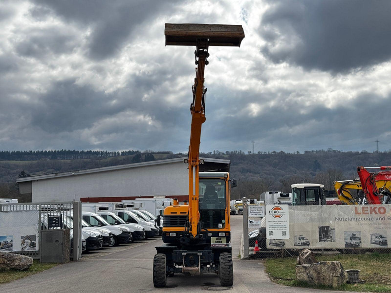 Hyundai Robex 55W-9A - Wheel excavator: picture 4 Hyundai Robex 55W-9A - Wheel excavator: picture 4