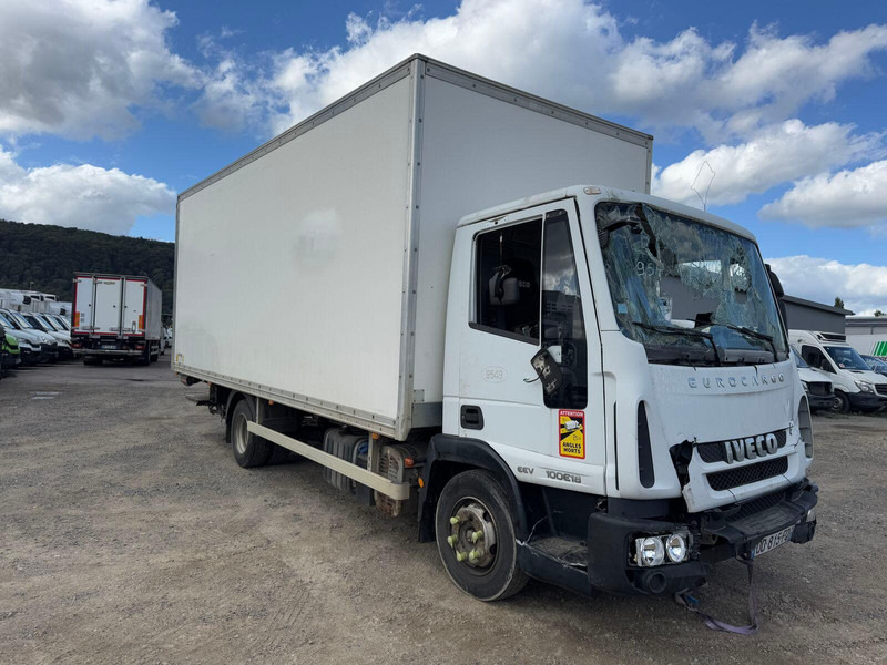 Iveco 100 E 18 nur für Teile - Box truck: picture 1 Iveco 100 E 18 nur für Teile - Box truck: picture 1