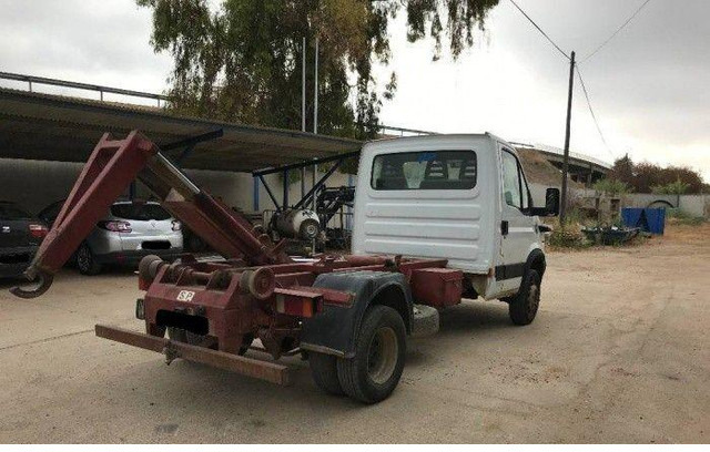 Hook lift truck Iveco 65C15 Hook lift truck: picture 6 Hook lift truck Iveco 65C15 Hook lift truck: picture 6