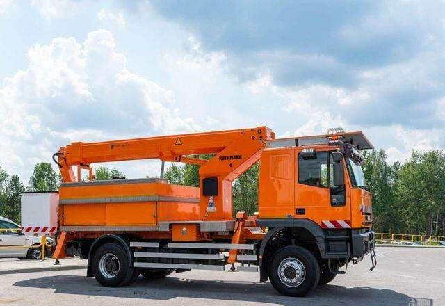 Truck mounted aerial platform Iveco CURSOR 240 4x4 RUTHMANN T225 22,5 Meters Lift: picture 9 Truck mounted aerial platform Iveco CURSOR 240 4x4 RUTHMANN T225 22,5 Meters Lift: picture 9
