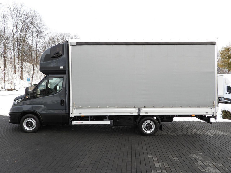Curtain side van Iveco DAILY 35S18: picture 9