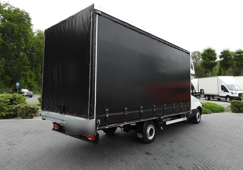 Iveco DAILY 35S18 PLANDEKA 10 PALET WEBASTO TEMPOMAT NAWIGACJA LEDY KL - Curtain side van: picture 3 Iveco DAILY 35S18 PLANDEKA 10 PALET WEBASTO TEMPOMAT NAWIGACJA LEDY KL - Curtain side van: picture 3