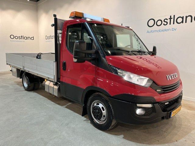 Iveco Daily 35C16 Flatbed + Crane HMF 252 T2 - Open body delivery van: picture 1 Iveco Daily 35C16 Flatbed + Crane HMF 252 T2 - Open body delivery van: picture 1