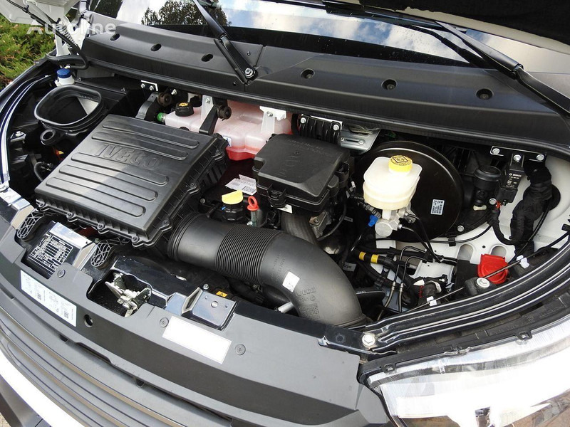 Refrigerator truck Iveco Daily: picture 15 Refrigerator truck Iveco Daily: picture 15