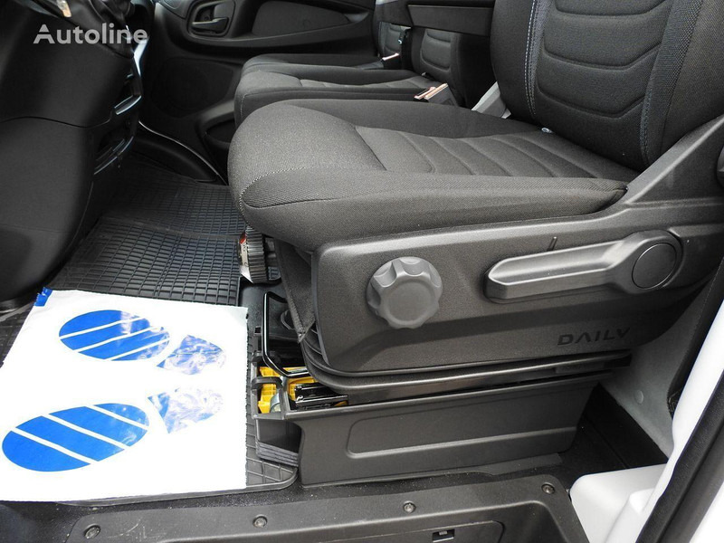 Refrigerator truck Iveco Daily: picture 17 Refrigerator truck Iveco Daily: picture 17