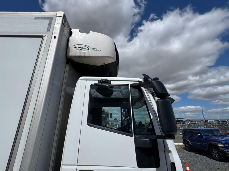 Refrigerator truck Iveco Eurocargo 160E28 - Fridge truck: picture 8 Refrigerator truck Iveco Eurocargo 160E28 - Fridge truck: picture 8