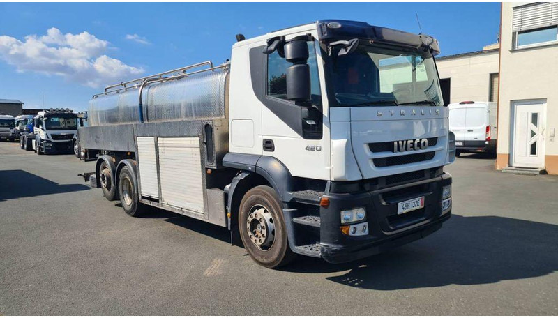 Iveco Stralis 420 6x2 16000 Liter - ohne Saug- und Mes - Tank truck: picture 3 Iveco Stralis 420 6x2 16000 Liter - ohne Saug- und Mes - Tank truck: picture 3