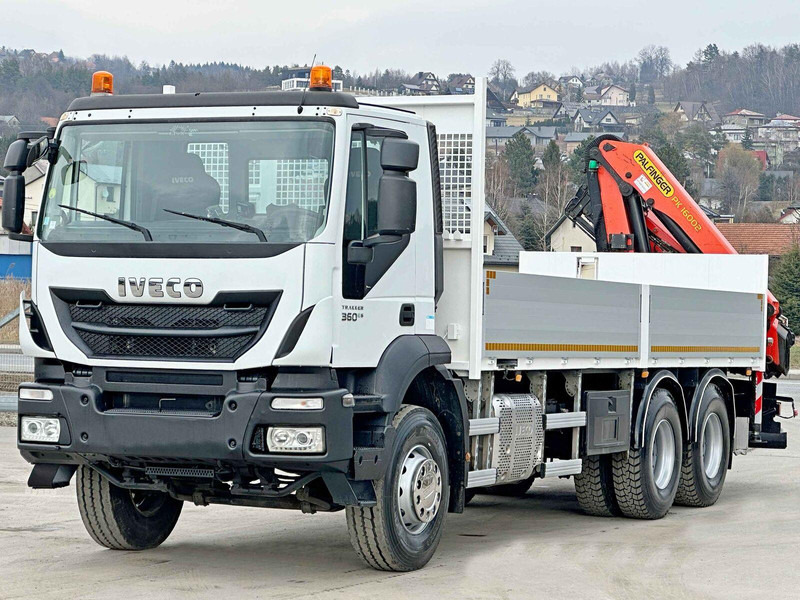 Iveco TRAKKER 360 * PRITSCHE 6,80* PK 16002 B+FUNK*6x4 - Dropside/ Flatbed truck, Crane truck: picture 4 Iveco TRAKKER 360 * PRITSCHE 6,80* PK 16002 B+FUNK*6x4 - Dropside/ Flatbed truck, Crane truck: picture 4