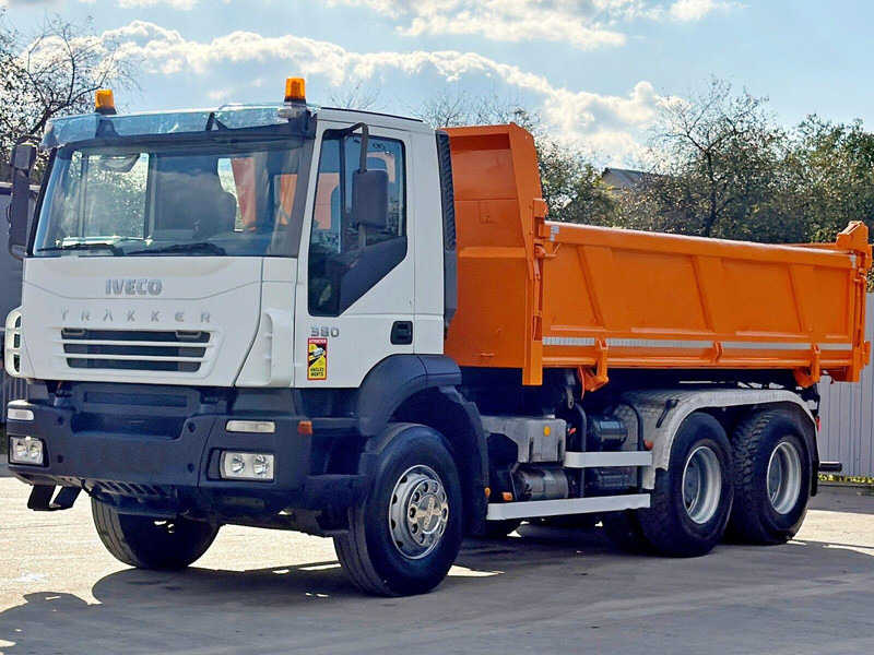 Iveco TRAKKER 380 - Tipper: picture 5 Iveco TRAKKER 380 - Tipper: picture 5