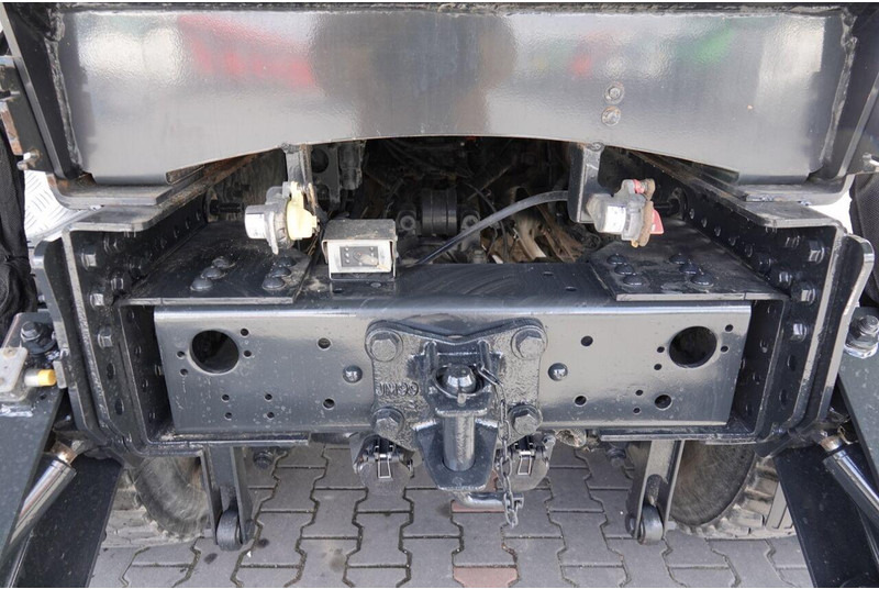 Tipper Iveco X-WAY 480 / 8X4 / WYWROTKA / HYDROBURTA / BORDMATIC / HYDROKLAPA: picture 16 Tipper Iveco X-WAY 480 / 8X4 / WYWROTKA / HYDROBURTA / BORDMATIC / HYDROKLAPA: picture 16