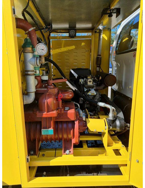 Vacuum truck Kia Csatornatisztító: picture 12 Vacuum truck Kia Csatornatisztító: picture 12