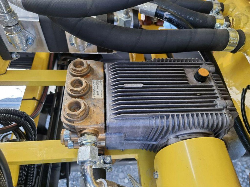 Vacuum truck Kia Csatornatisztító: picture 14 Vacuum truck Kia Csatornatisztító: picture 14