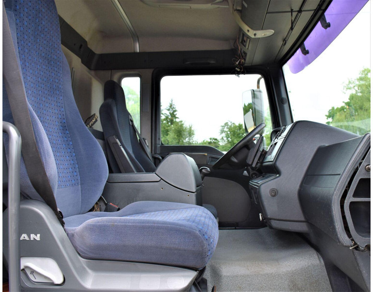 Dropside/ Flatbed truck, Crane truck MAN TGA 26.430 Pritsche 5,50m: picture 10 Dropside/ Flatbed truck, Crane truck MAN TGA 26.430 Pritsche 5,50m: picture 10