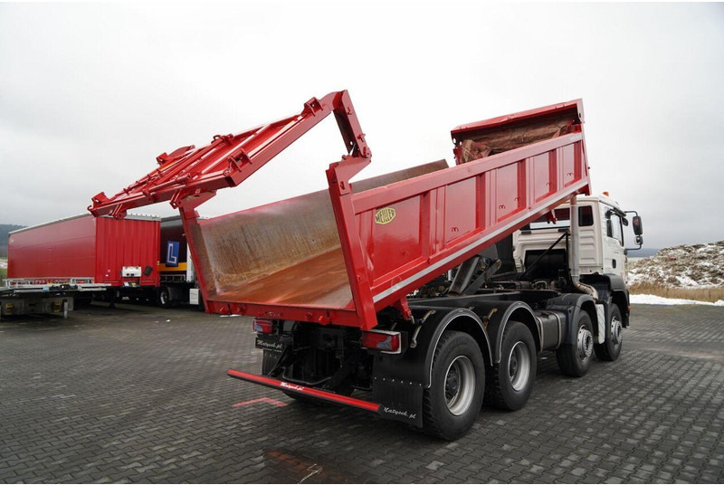 MAN TGA 35.400 / 8X4 / WYWROTKA 2 STR. / HYDROBURTA / HYDROKLAPA / M - Tipper: picture 4 MAN TGA 35.400 / 8X4 / WYWROTKA 2 STR. / HYDROBURTA / HYDROKLAPA / M - Tipper: picture 4