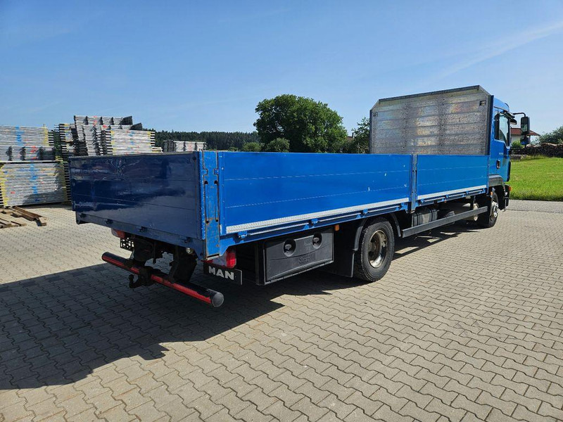 MAN TGL 12-250 - Dropside/ Flatbed truck: picture 4 MAN TGL 12-250 - Dropside/ Flatbed truck: picture 4
