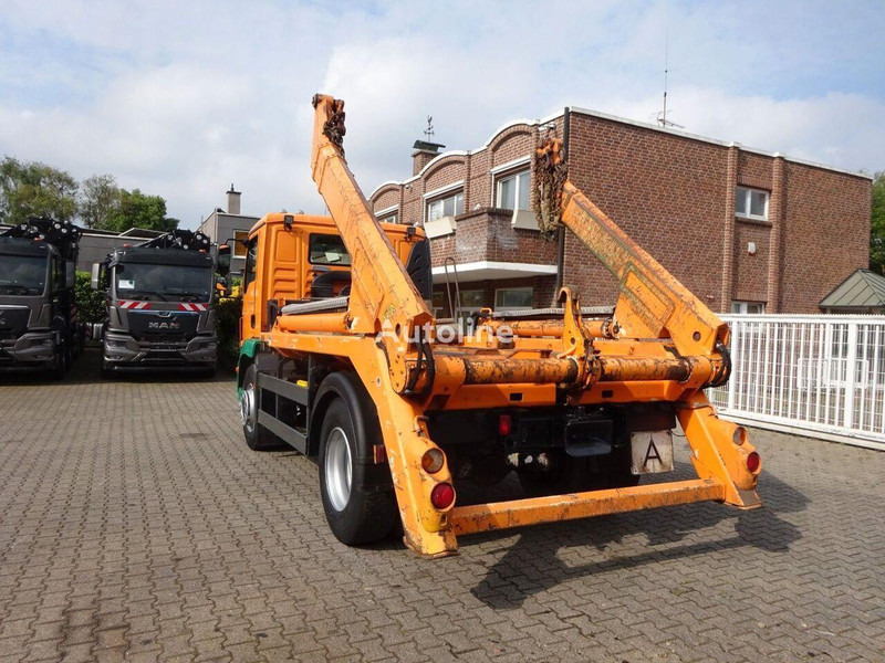MAN TGM 18.340 - Skip loader truck: picture 5 MAN TGM 18.340 - Skip loader truck: picture 5
