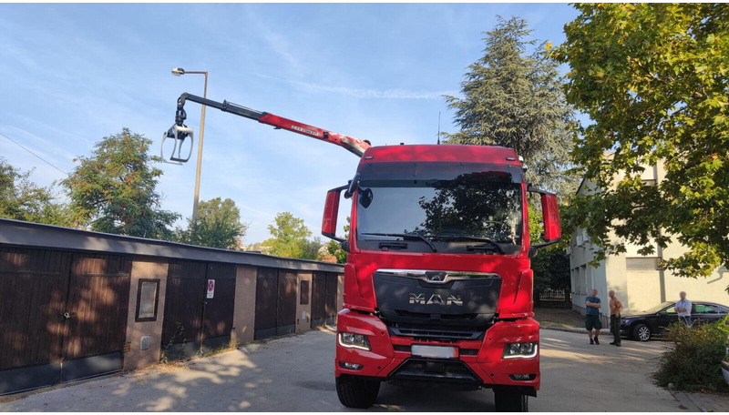 MAN TGS 33.520 - Timber truck, Crane truck: picture 5 MAN TGS 33.520 - Timber truck, Crane truck: picture 5