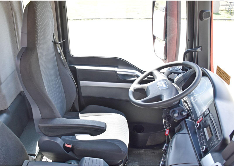 Dropside/ Flatbed truck, Crane truck MAN TGS 35.440: picture 11 Dropside/ Flatbed truck, Crane truck MAN TGS 35.440: picture 11