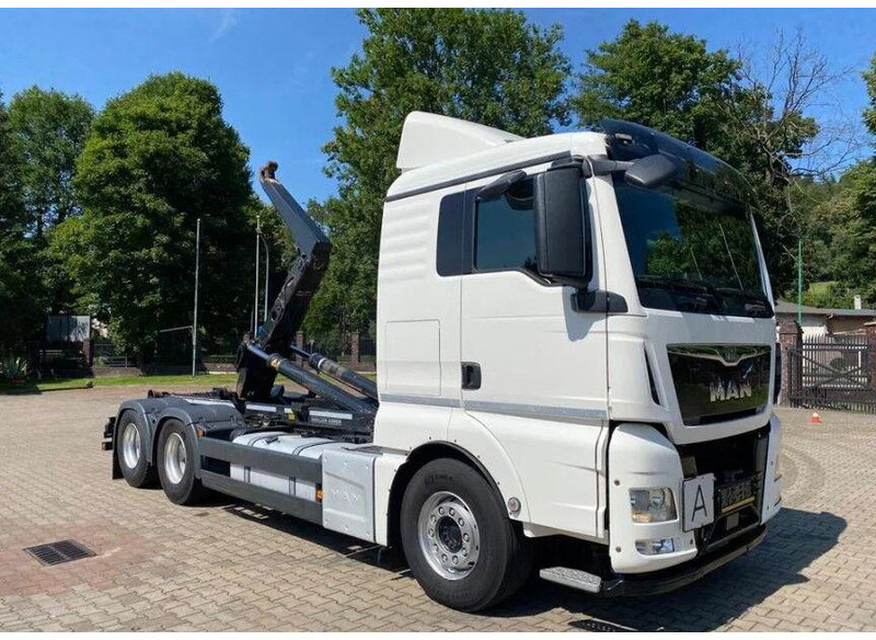 MAN TGX 26.440 - Hook lift truck: picture 4 MAN TGX 26.440 - Hook lift truck: picture 4