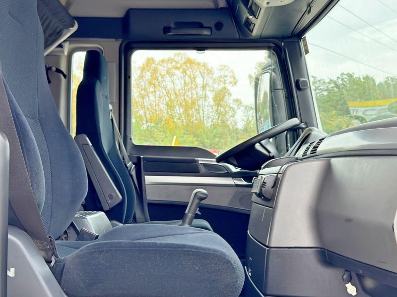 Leasing of MAN TGX 26.440 * PK 41002-EH + FUNK + Anhänger*TOP MAN TGX 26.440 * PK 41002-EH + FUNK + Anhänger*TOP: picture 11 Leasing of MAN TGX 26.440 * PK 41002-EH + FUNK + Anhänger*TOP MAN TGX 26.440 * PK 41002-EH + FUNK + Anhänger*TOP: picture 11