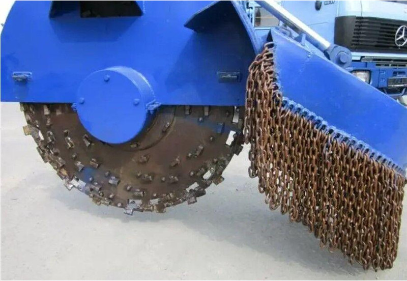 Mercedes-Benz 1831 4x4 Betonvágó - Asphalt machine: picture 5 Mercedes-Benz 1831 4x4 Betonvágó - Asphalt machine: picture 5