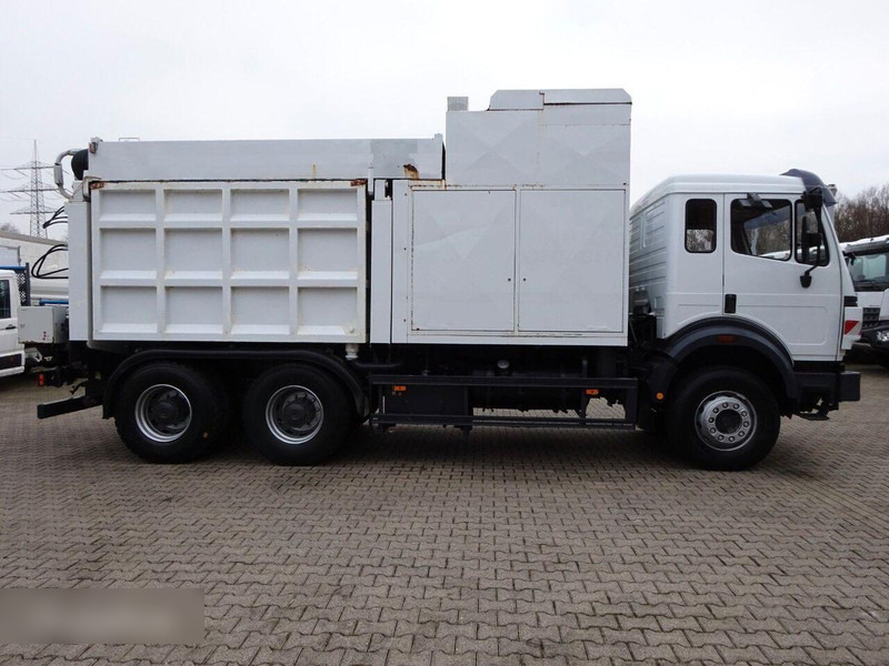 Mercedes-Benz 2527 - Vacuum truck 6x4 - Vacuum truck: picture 4 Mercedes-Benz 2527 - Vacuum truck 6x4 - Vacuum truck: picture 4