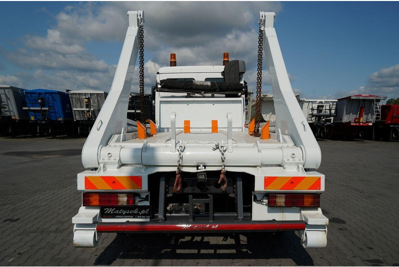 Skip loader truck Mercedes-Benz ACTROS  1836 / 4X2 / BRAMOWIEC / PALFINGER M12T / EURO 6 / SPROW: picture 12