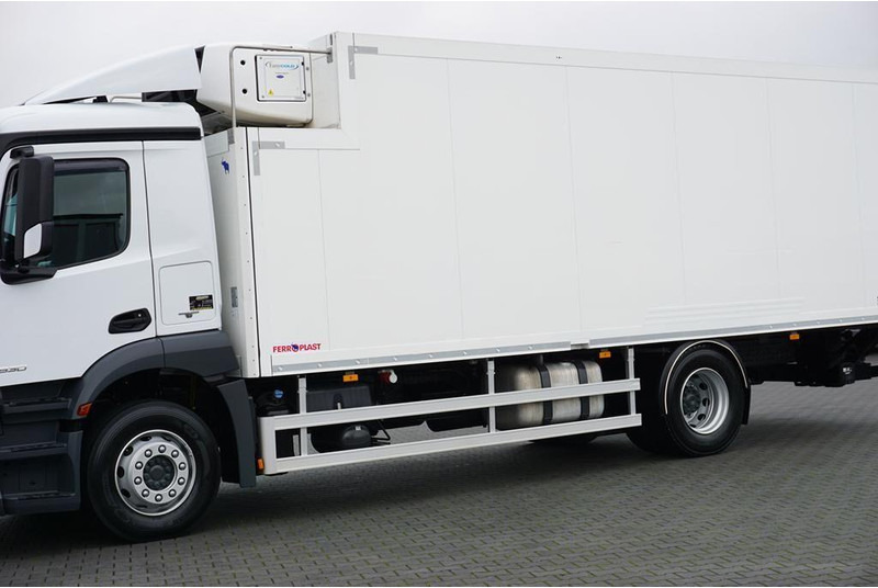 Refrigerator truck Mercedes-Benz ANTOS / 1830 / EURO 6 / CHŁODNIA + WINDA / 18 PALET: picture 15