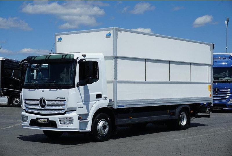 Mercedes-Benz ATEGO / 1524 / ACC / EURO 6 / IZOTERMA + WINDA / 16 PALET - Refrigerator truck: picture 1 Mercedes-Benz ATEGO / 1524 / ACC / EURO 6 / IZOTERMA + WINDA / 16 PALET - Refrigerator truck: picture 1