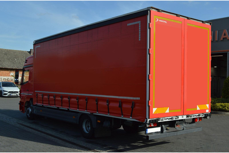Mercedes-Benz ATEGO 824 EURO 6 1.HAND CURTAINE TILT - Curtainsider truck: picture 3 Mercedes-Benz ATEGO 824 EURO 6 1.HAND CURTAINE TILT - Curtainsider truck: picture 3