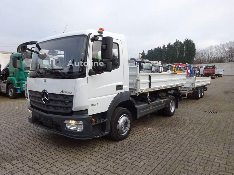 Mercedes-Benz Atego 1223 - 3 way tipper+semi-trailer - Tipper: picture 2 Mercedes-Benz Atego 1223 - 3 way tipper+semi-trailer - Tipper: picture 2