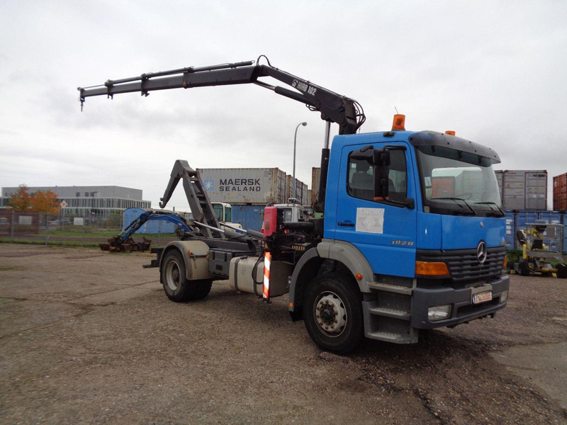Mercedes-Benz Atego 1828 Hook lift truck + Crane Hiab 102 - Hook lift truck, Crane truck: picture 3 Mercedes-Benz Atego 1828 Hook lift truck + Crane Hiab 102 - Hook lift truck, Crane truck: picture 3