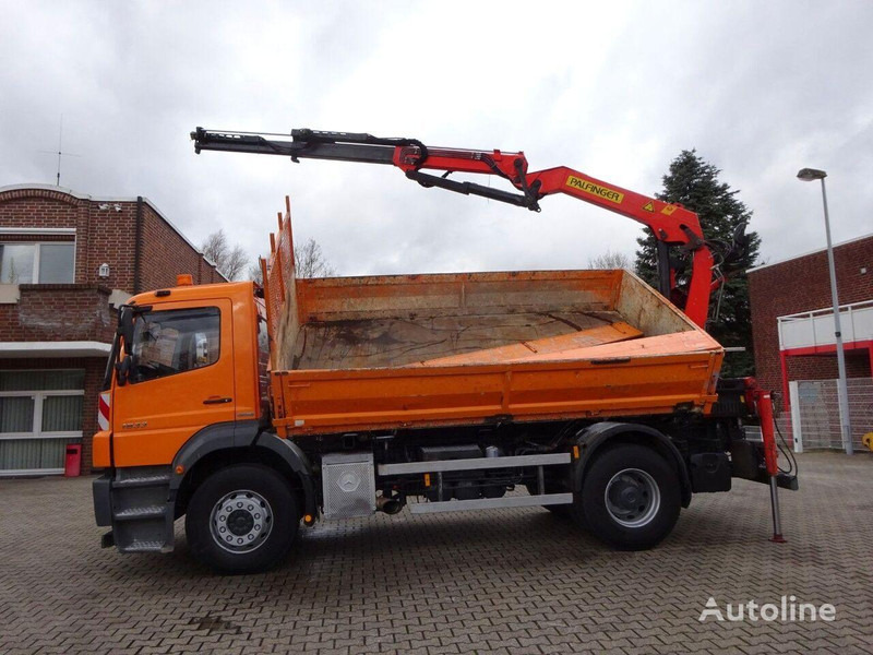 Mercedes-Benz Axor 1833 - 2 way tipper+crane - Tipper, Crane truck: picture 4 Mercedes-Benz Axor 1833 - 2 way tipper+crane - Tipper, Crane truck: picture 4