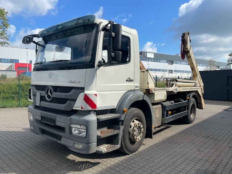 Mercedes-Benz Axor 1833 - Meiller AK12LT Absetzkipper - Skip loader truck: picture 1 Mercedes-Benz Axor 1833 - Meiller AK12LT Absetzkipper - Skip loader truck: picture 1
