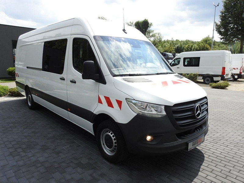 Mercedes-Benz SPRINTER FURGON BRYGADÓWKA 5 MIEJSC TEMPOMAT NAWIGACJA KLIMATYZ - Minibus, Passenger van: picture 4 Mercedes-Benz SPRINTER FURGON BRYGADÓWKA 5 MIEJSC TEMPOMAT NAWIGACJA KLIMATYZ - Minibus, Passenger van: picture 4