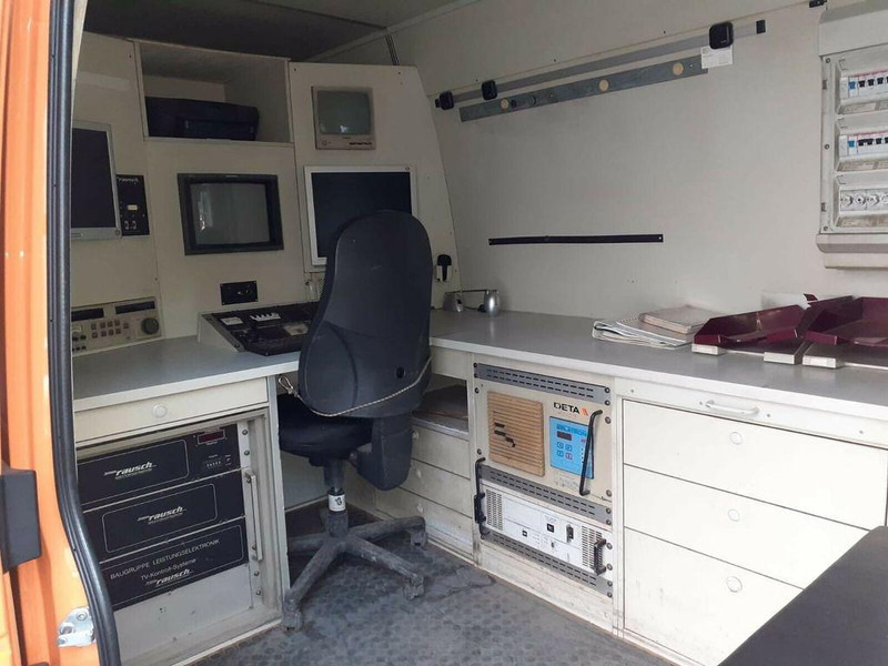 Vacuum truck Mercedes-Benz Sprinter 413: picture 14