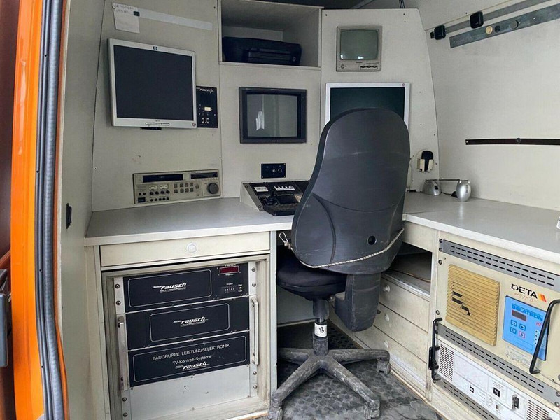 Vacuum truck Mercedes-Benz Sprinter 413: picture 16