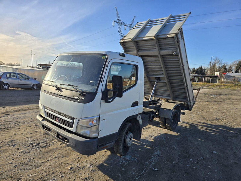 Mitsubishi Canter Fuso 3,0 d - 3 sided Tipper - Tipper van: picture 2 Mitsubishi Canter Fuso 3,0 d - 3 sided Tipper - Tipper van: picture 2