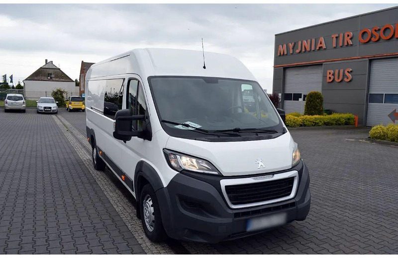 Peugeot Boxer Furgin Duoble CabinDoka L4H2 7-seater  One Owner - Minibus, Passenger van: picture 5 Peugeot Boxer Furgin Duoble CabinDoka L4H2 7-seater  One Owner - Minibus, Passenger van: picture 5