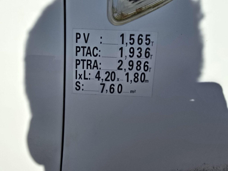 Refrigerated van Renault Kangoo - Relec Froid TR10 frigo: picture 17 Refrigerated van Renault Kangoo - Relec Froid TR10 frigo: picture 17