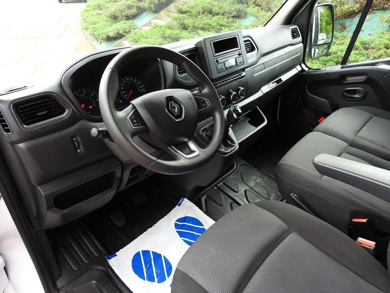 Renault MASTER PLANDEKA 10 PALET WEBASTO KLIMATYZACJA TEMPOMAT LEDY PNEU - Box truck: picture 2 Renault MASTER PLANDEKA 10 PALET WEBASTO KLIMATYZACJA TEMPOMAT LEDY PNEU - Box truck: picture 2