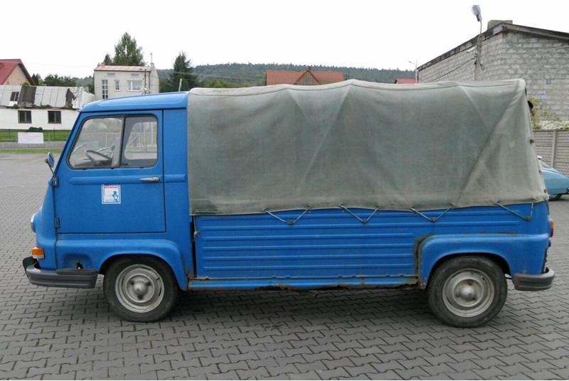 Renault R21 / ESTAFETTE 1000 / OLDTIMER / 1970 YEAR / 38 000 KM !! - Open body delivery van: picture 5 Renault R21 / ESTAFETTE 1000 / OLDTIMER / 1970 YEAR / 38 000 KM !! - Open body delivery van: picture 5