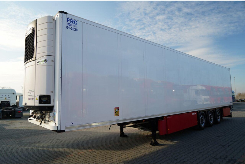 Schmitz Cargobull CHŁODNIA / CARRIER VECTOR 1550 / OŚ PODNOSZONA / DOPPELSTOCK / K - Refrigerator semi-trailer: picture 4 Schmitz Cargobull CHŁODNIA / CARRIER VECTOR 1550 / OŚ PODNOSZONA / DOPPELSTOCK / K - Refrigerator semi-trailer: picture 4