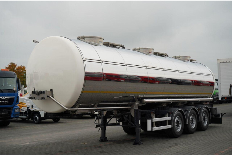 Schmitz Cargobull SOMMER  / CYSTERNA SPOŻYWCZA  / 3 KOMORY / 30 000 L / OŚ PODNOSZ - Tank semi-trailer: picture 3 Schmitz Cargobull SOMMER  / CYSTERNA SPOŻYWCZA  / 3 KOMORY / 30 000 L / OŚ PODNOSZ - Tank semi-trailer: picture 3
