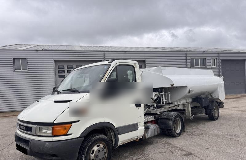 Iveco 35C15 - Tractor unit: picture 1 Iveco 35C15 - Tractor unit: picture 1