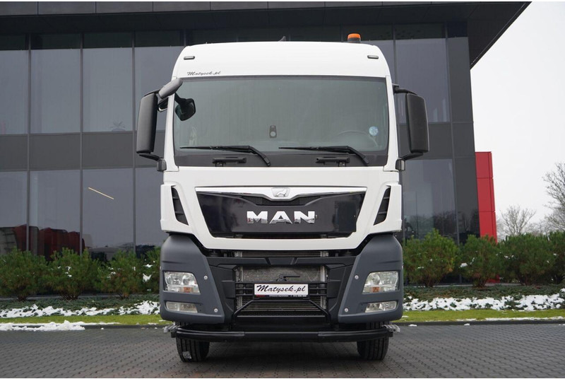 MAN TGX 18.470 / 4x4 / HYDRAULIKA / HYDRODRIVE / OPONY 100% / NAVI R - Tractor unit: picture 3 MAN TGX 18.470 / 4x4 / HYDRAULIKA / HYDRODRIVE / OPONY 100% / NAVI R - Tractor unit: picture 3