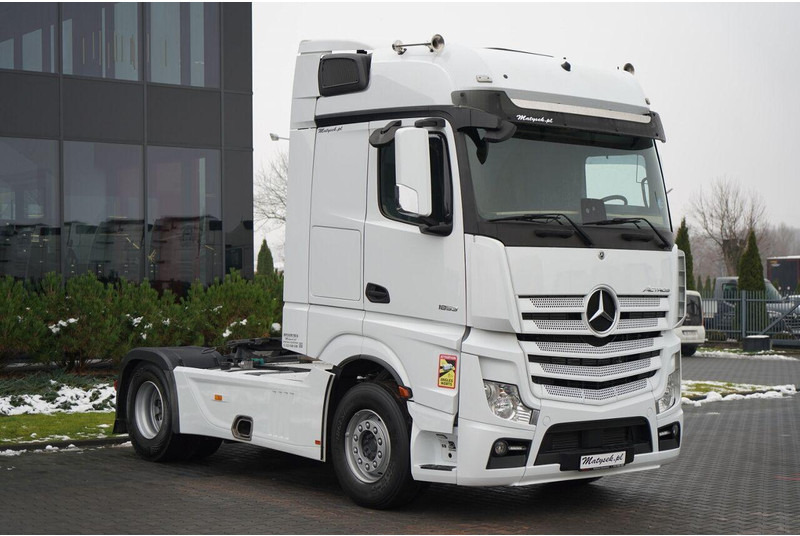 Mercedes-Benz ACTROS 1853 / HYDRAULIKA / RETARDER / BIG SPACE / FLEETBOARD - Tractor unit: picture 4 Mercedes-Benz ACTROS 1853 / HYDRAULIKA / RETARDER / BIG SPACE / FLEETBOARD - Tractor unit: picture 4