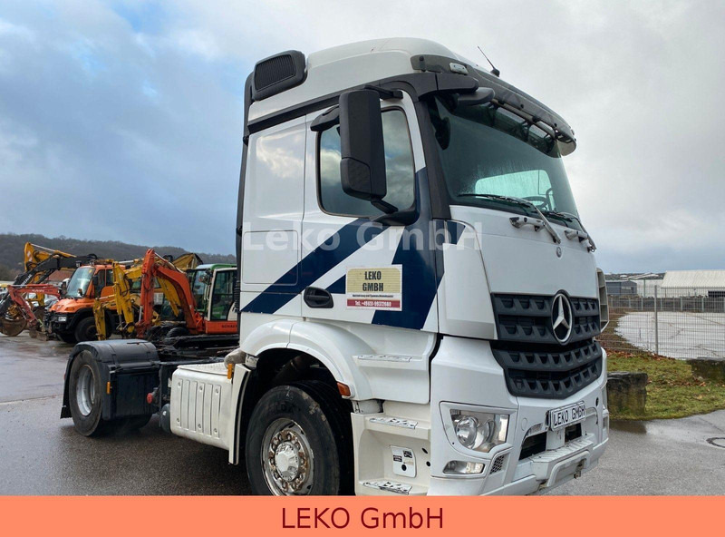 Mercedes-Benz Arocs 4x4 Euro 6 Kipphydraulik - Tractor unit: picture 1 Mercedes-Benz Arocs 4x4 Euro 6 Kipphydraulik - Tractor unit: picture 1