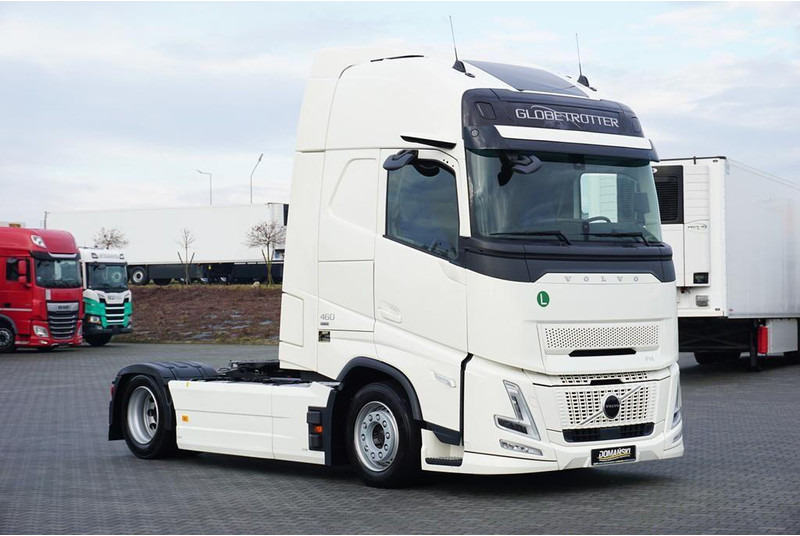 Volvo FH / AREO / 460 / I – SAVE / LOW DECK / MEGA / XL / E 6 / ACC / - Tractor unit: picture 1 Volvo FH / AREO / 460 / I – SAVE / LOW DECK / MEGA / XL / E 6 / ACC / - Tractor unit: picture 1