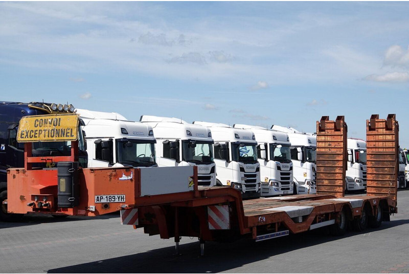 Trax NACZEPA LAWETA / NISKOPODWOZIE / NAJAZDY HYDRAULICZNE / OŚ SKRĘ - Low loader semi-trailer: picture 3 Trax NACZEPA LAWETA / NISKOPODWOZIE / NAJAZDY HYDRAULICZNE / OŚ SKRĘ - Low loader semi-trailer: picture 3